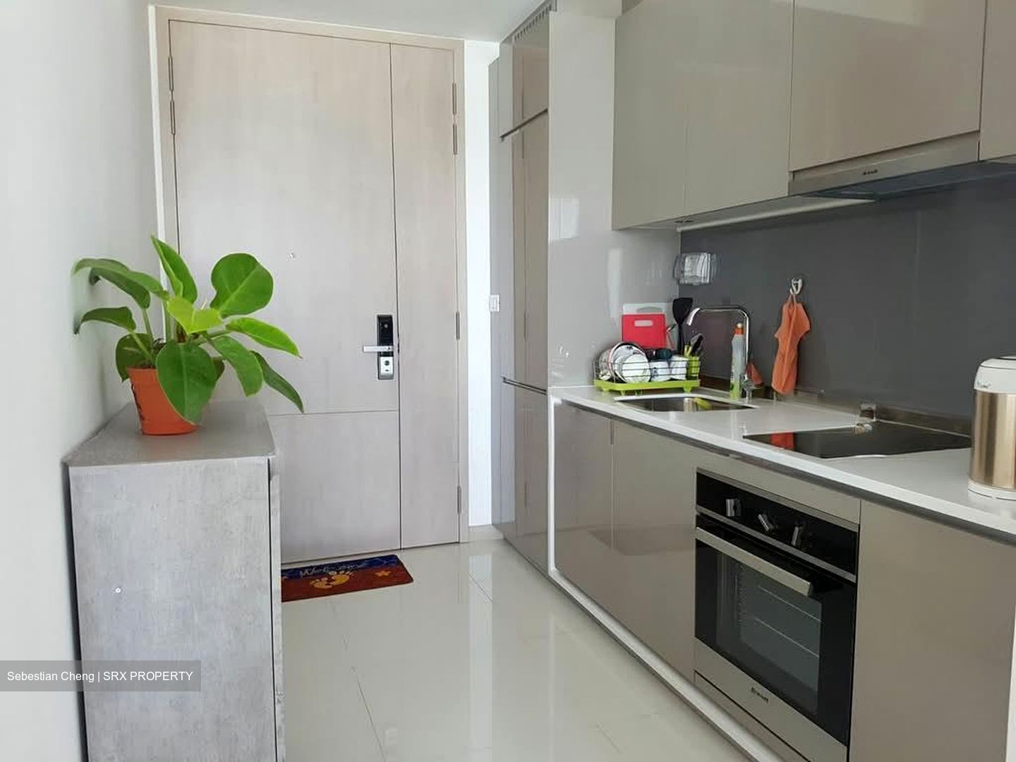 J Gateway (D22), Condominium #565631961